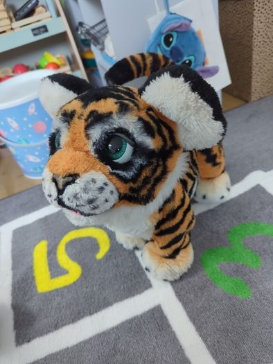 FurReal Roarin Tyler the Playful Tiger