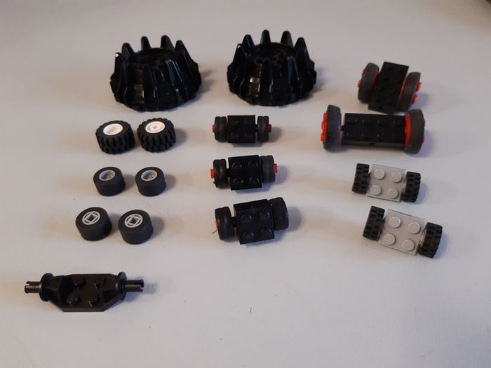 LEGO Wheels & Axles