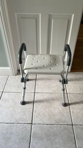 Shower seat
