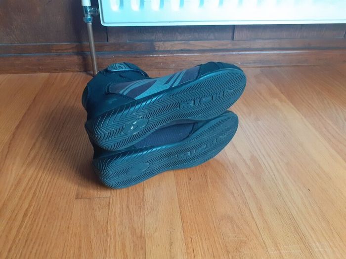 2 x Richa Motorcycle Boots Size - 43. Waterproof Touring Boots & Street Short Boots. FREE POSTAGE ( not RST alpinestars furygan sidi dainese )