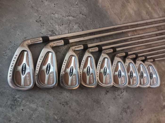 Knight vectra series Golf set Right handed clubs