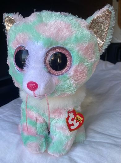 New Beanie TY Cat named Opal