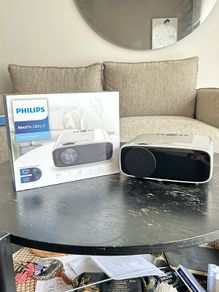 Projector- Philips - NeoPix Ultra 2