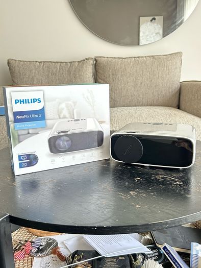 Projector- Philips - NeoPix Ultra 2