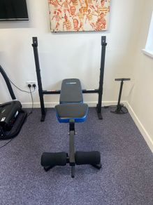 Bench press rack