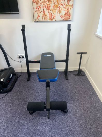 Bench press rack