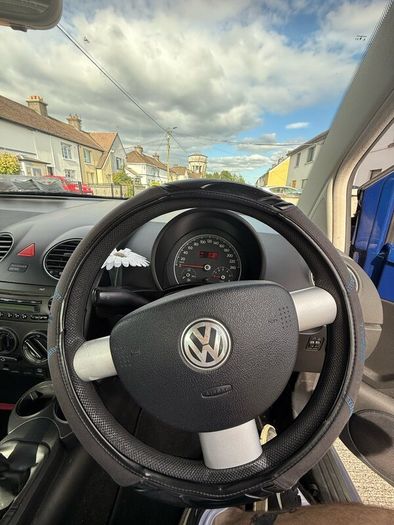 Blue Volkswagen Beetle