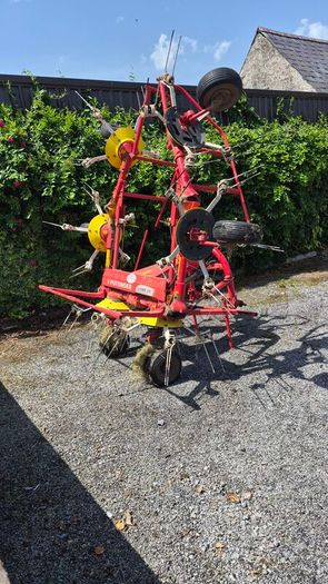Pottinger tedder wheel wanted