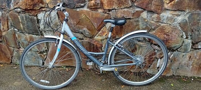 Bargin Ladies Bicycles X2