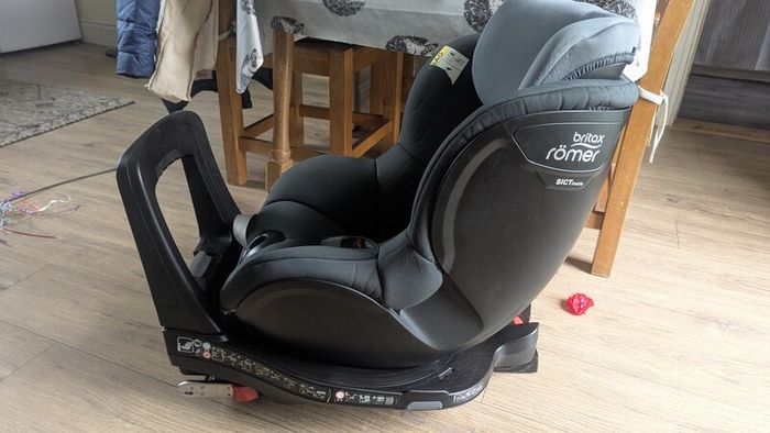 Britax Romer dualfix M I-size