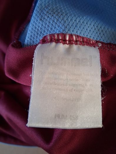 Aston Villa Jersey. Official Hummel Mens Home Jersey From Season 2006/2007.Authentic Original From The Time. Collect In Dublin Or Receive Via Post.