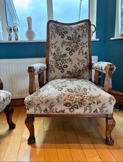 Traditional 3 Piece Chaise Lounge & Armchair Suite