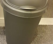 Kitchen bin