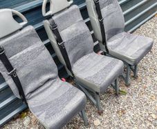 9 Minibus seats with seatbelts