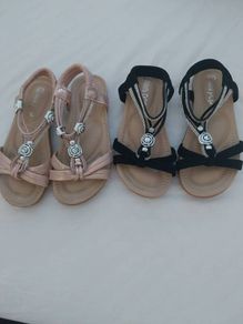 Girls Sandles 2pairs