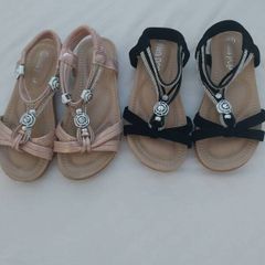 Girls Sandles 2pairs
