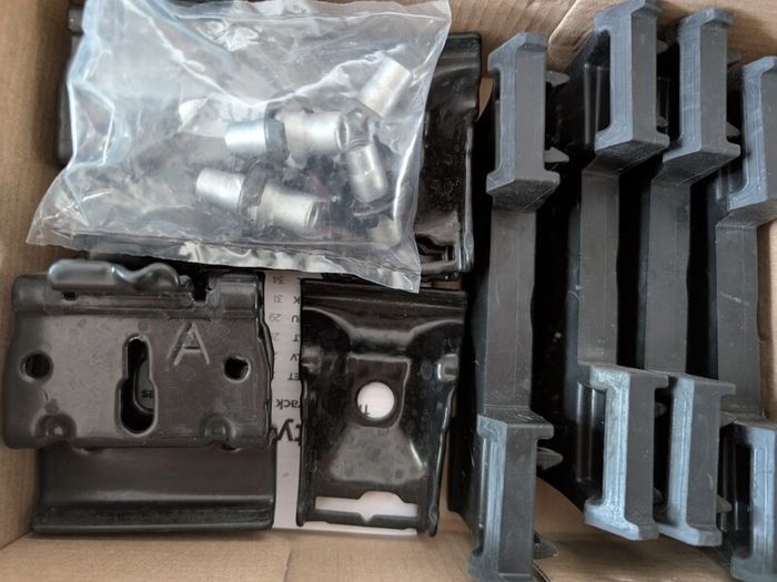 Thule Fit Kit 6028 for Volvo XC90