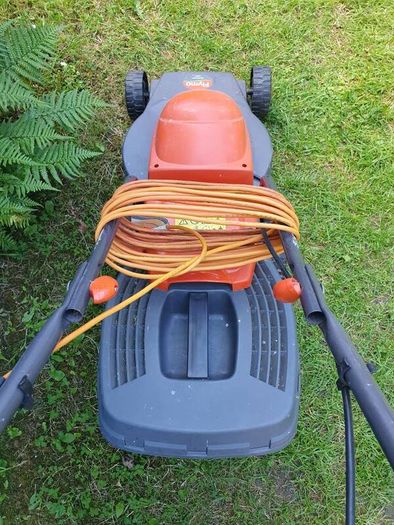 Lawn mower Flymo Sprinter 330
