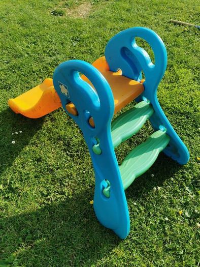 Kids slide