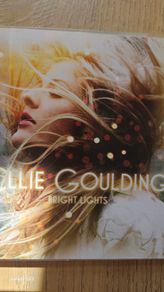 Ellie Goulding. Bright Nights.