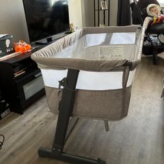 Baby crib