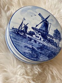 Vintage Dutch Delf Handpainted