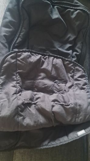 Free Universal Mamas & Papas Footmuff
