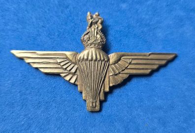 British military parachute regiment cap badge