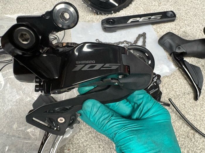 Shimano R7170 105 Di2 groupset Magene power meter