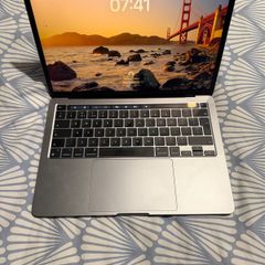 MacBook Pro 13 inch M1