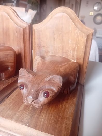 Vintage Prowling Cat Hardwood Bookends