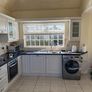 Kitchen Image 6
