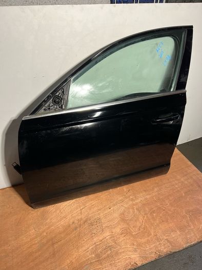 Audi A6 C7 Front Left Door 2015 ly9b black c1s2