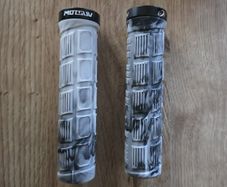 Handlebar Grips