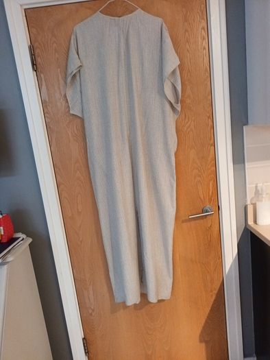 Primark  Dress. S.14.   B.N.W.T.