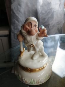 disney's grumpy treasure box by lenox