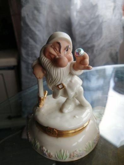 disney's grumpy treasure box by lenox