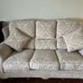 Queen Ann couch Image 3