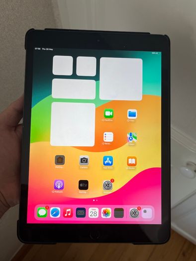 iPad 7th Generation 32GB