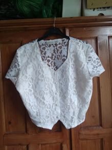 Beautiful White Lace Top, Size 12