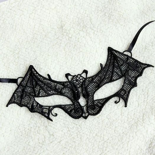 Lace eye mask