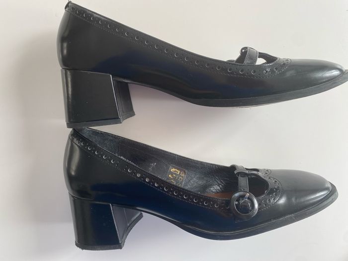 2 inch heel leather upper French brand Jonak