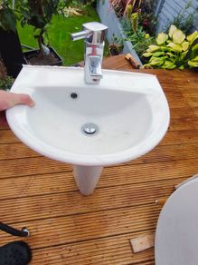 Ceramic Sink with cold and hot tap
