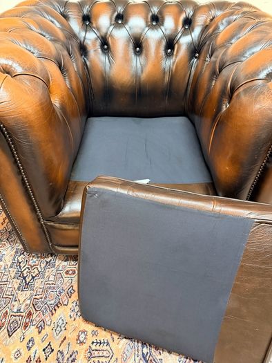 Vintage Chesterfield Club Chair in Rich Faded Brown Leather