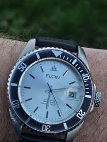 Vintage Elgin Diver