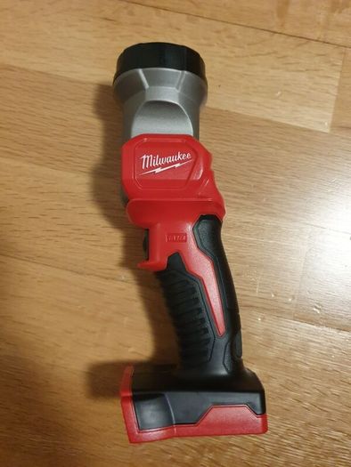 Milwaukee M18 Handheld LED Light