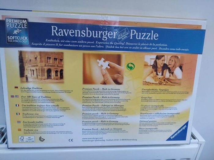 Ravensburger Unopened Box High Quality Puzzles 500pc / Xmas gift