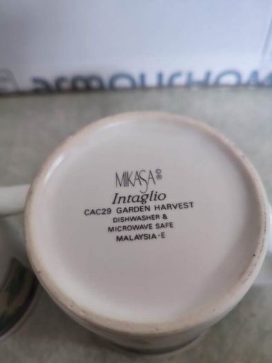 Mikasa Intaglio Garden Harvest Cappuccino Mug AND MILK JUG , Intaglio, Fruit & Leaves On Rim, Cream,