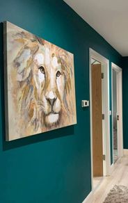 Canvas wall art King Leo