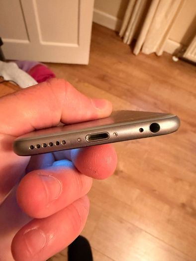 iPhone 6s 32GB Silver locked Three Network Ireland